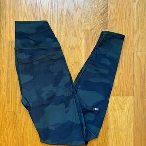 Alo vapor camp leggings, small